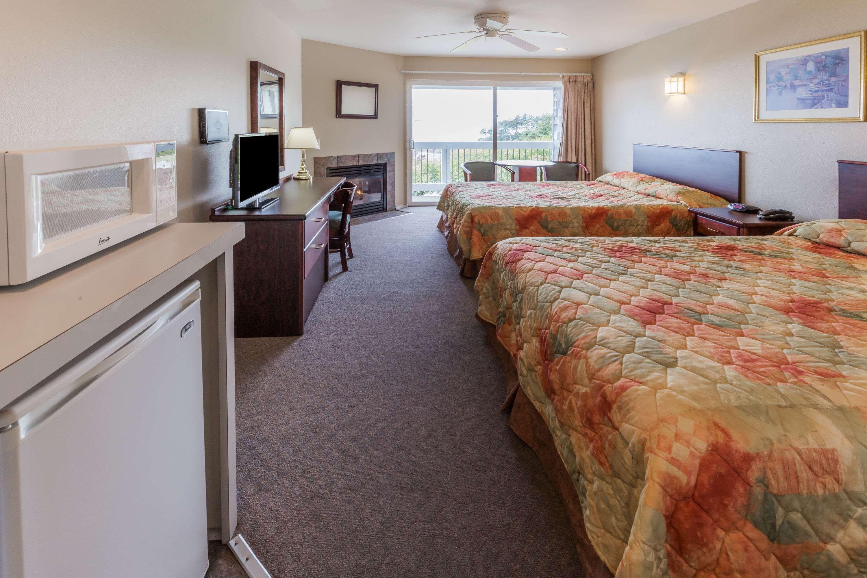 Travelodge By Wyndham Depoe Bay Exteriör bild